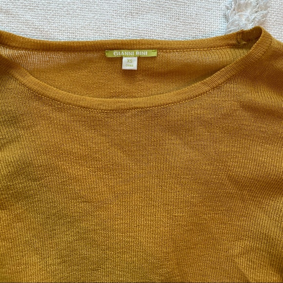 Gianni Bini mustard balloon sleeve sweater - Picture 5 of 5